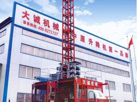 工地用施工升降機(jī)租賃需要多少錢？